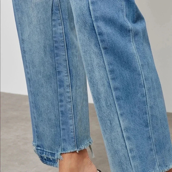 Caara Two Tone Straight Denim Blue Jeans NWT - Picture 6 of 10